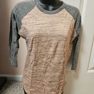 LuLaRoe Gray and Tan Long Sleeve Tee